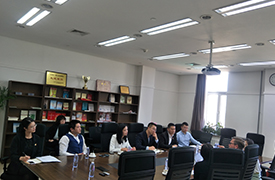 公司領(lǐng)導(dǎo)會(huì)見(jiàn)荷蘭恩斯赫德市經(jīng)濟(jì)、 教育、社會(huì)局局長(zhǎng)一行